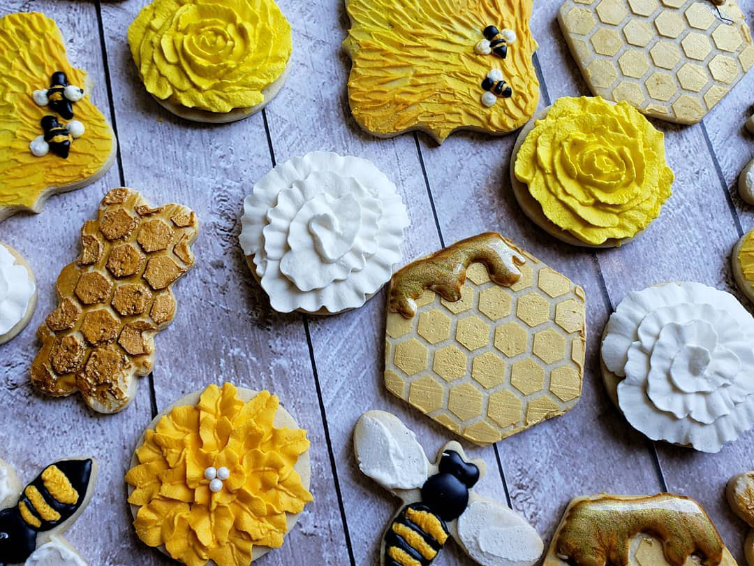 Summer Florals & Bees